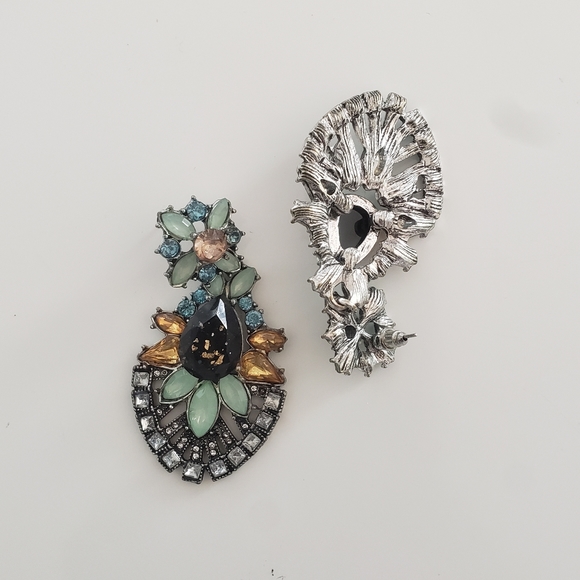 Crystal Flower Drop Statement Earrings - Picture 3 of 5